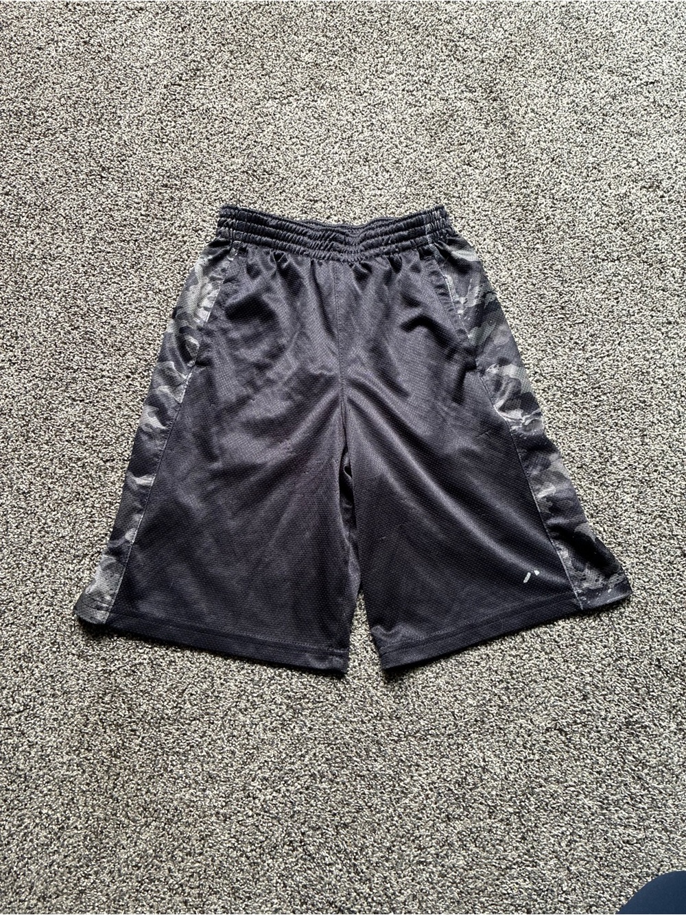 Pro Player Boy’s Black/Camo Print Sport Shorts, Size 8